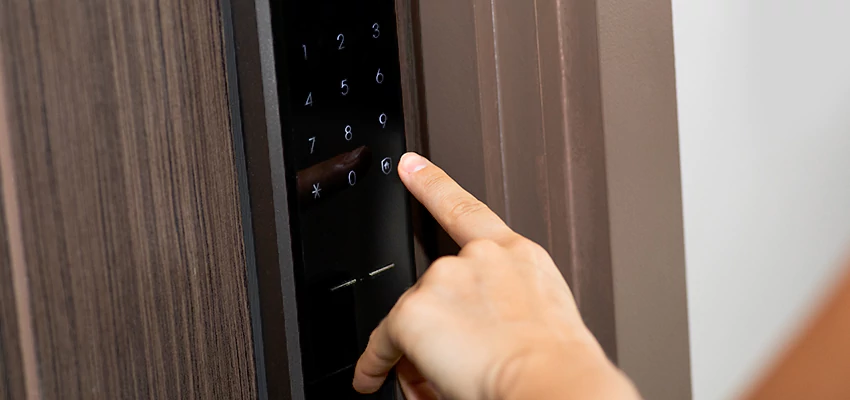 Smart Electric Locks Replacement Services in Altadena, CA