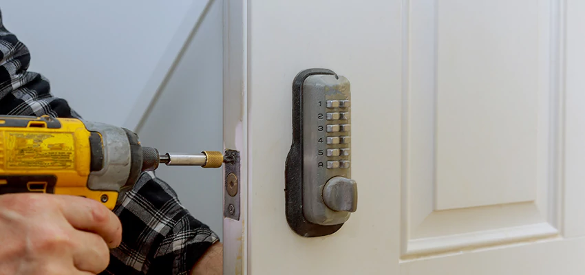Digital Locks For Home Invasion Prevention in Altadena, CA